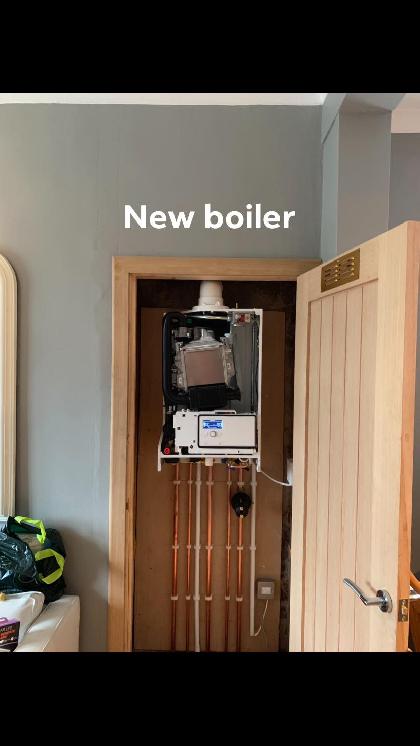 New Atag IC 28kw fitted, with a 10 year warranty and a lifetime warranty on the heat exchanger. It’s also the most efficient combi boiler in Europe. A much more tidy and professional install also. Honeywell Lyric T6 smart thermostat also fitted, to allow our customer to control their heating from an app or wifi enabled device.